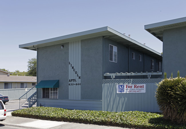 Lincoln Apartments in Vallejo, CA - Building Photo - Building Photo