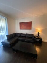 220 E Flamingo Rd in Las Vegas, NV - Building Photo