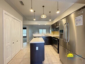 1518 Tommy Ln in Mary Esther, FL - Building Photo - Building Photo