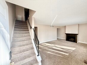 1428 N Wood Ct in Wichita, KS - Building Photo - Building Photo