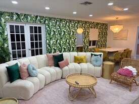 305 NE 27th St in Wilton Manors, FL - Building Photo