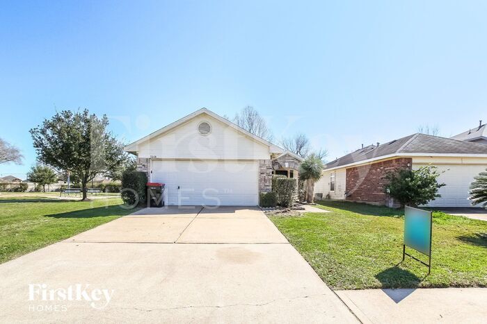 7318 River Pines Dr in Cypress, TX - Building Photo
