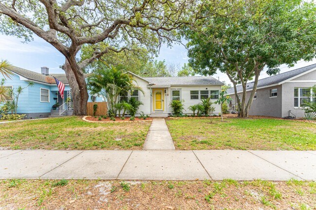2180 7th Ave N in St. Petersburg, FL - Building Photo - Building Photo