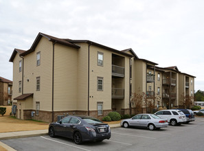 Williamsburg Place in Auburn, AL - Building Photo - Building Photo