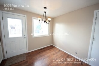 1009 Willow Ln in Pocatello, ID - Building Photo - Building Photo