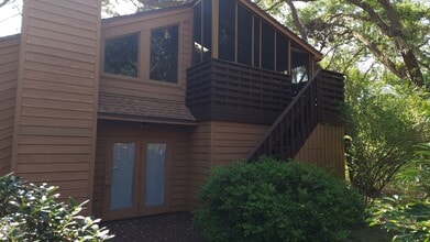 2603 Fiddlestick Cir in Lutz, FL - Building Photo - Building Photo