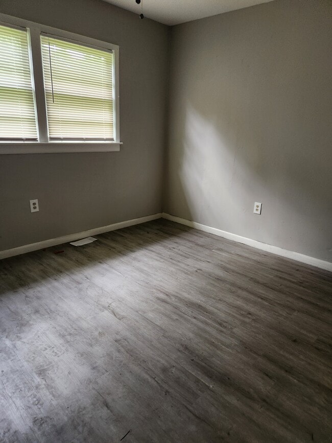 203 Southbrook Dr in Jackson, MS - Building Photo - Building Photo