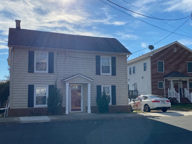 10623 West Dr in Fairfax, VA - Building Photo - Building Photo