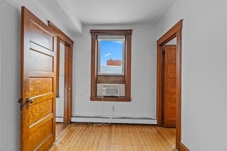 201 19th St in Union City, NJ - Foto de edificio - Building Photo