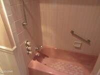 4050 Linwood Dr photo'