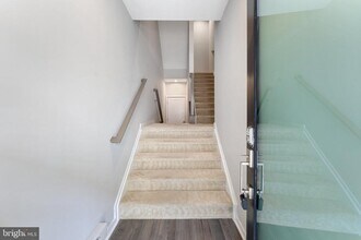 4622 Quinns Ml Wy in Chantilly, VA - Building Photo - Building Photo