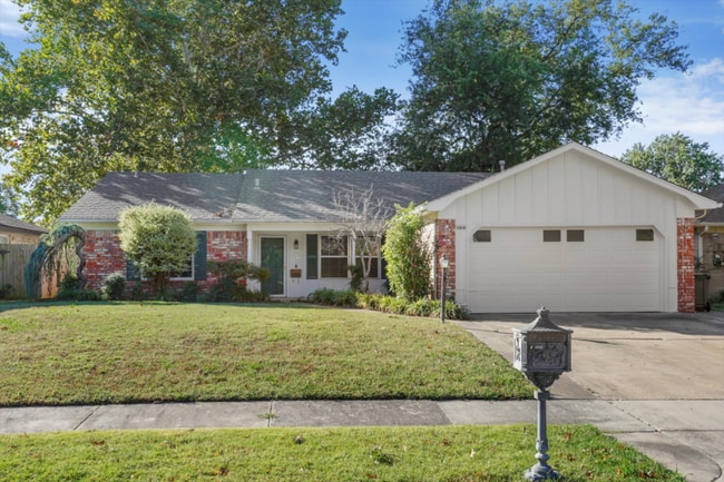 10918 E 29th St in Tulsa, OK - Building Photo - Building Photo