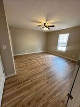 2909 White Rock Rd in Carthage, MO - Building Photo - Building Photo