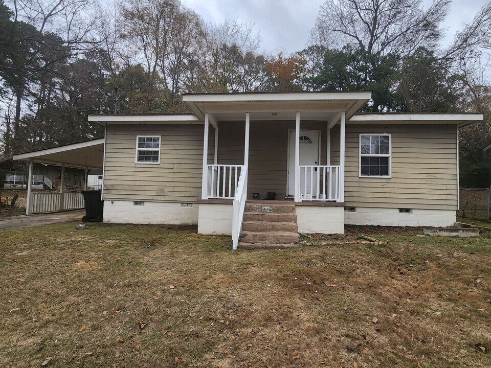 7734 Aurora Dr in Columbus, GA - Building Photo