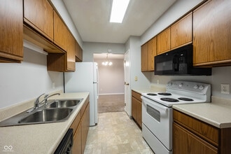 216 Progress Rd in Shelbyville, IN - Building Photo - Building Photo