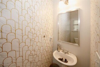 10162 Benton Woods Dr in Covington, GA - Building Photo - Building Photo