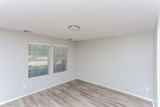 5617 Ainsdale Dr in Fort Worth, TX - Building Photo - Building Photo