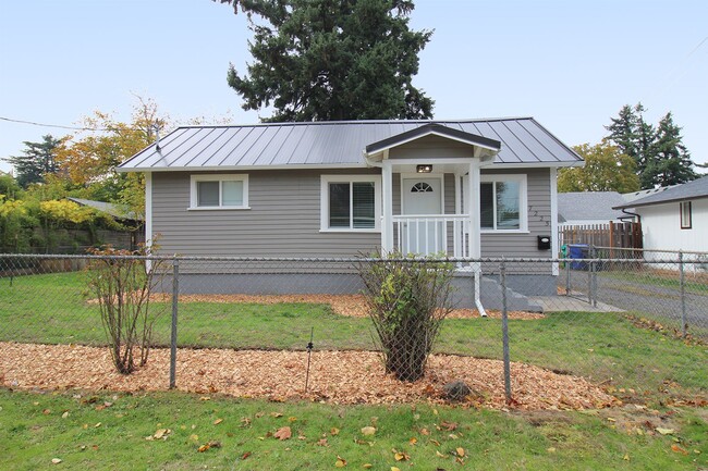 7225 SE 65th Ave in Portland, OR - Building Photo - Building Photo