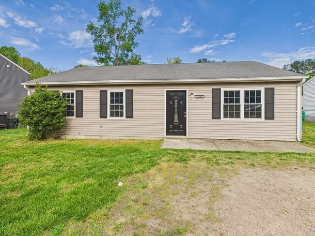 property at 2336 Sara Ln