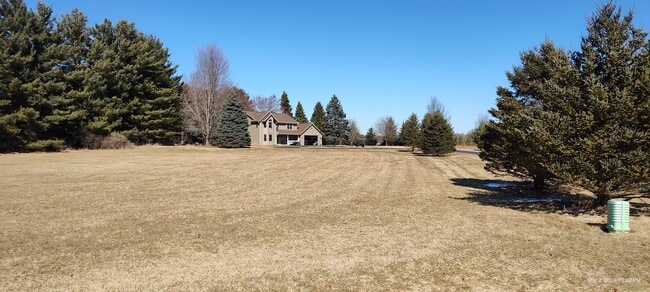 property at 1050 Tam O Shanter Dr