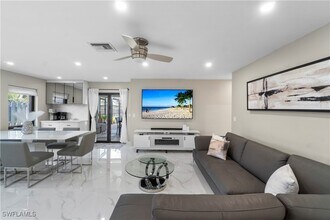 659 108th Ave N in Naples, FL - Building Photo - Building Photo