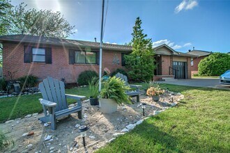 1409 S Blvd in Edmond, OK - Building Photo - Building Photo