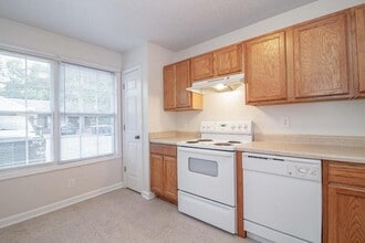 299-E2 Raleigh Dr in Clarksville, TN - Building Photo - Building Photo