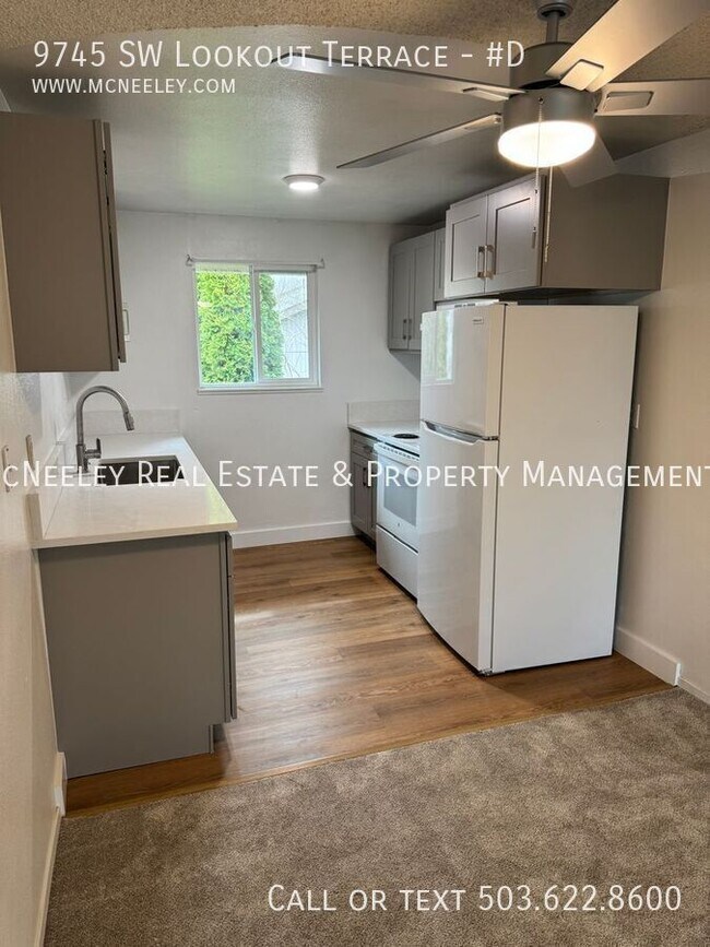 9745 SW Lookout Terrace in Beaverton, OR - Building Photo - Building Photo