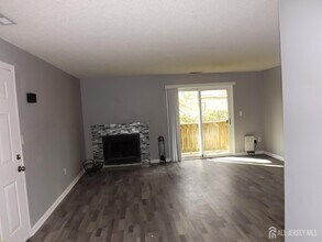 5023 Ravens Crest Dr in Plainsboro, NJ - Building Photo - Building Photo