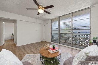 712 Kamuela Ave in Honolulu, HI - Building Photo - Building Photo