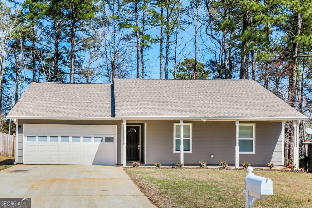 2600 Trotters Walk Trail in Snellville, GA - Building Photo