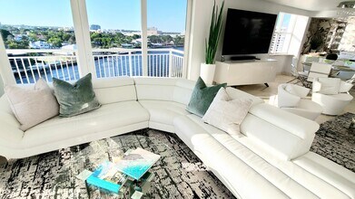 511 Bayshore Dr in Fort Lauderdale, FL - Building Photo - Building Photo