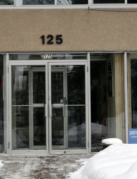 125 Somerset St W in Ottawa, ON - Building Photo