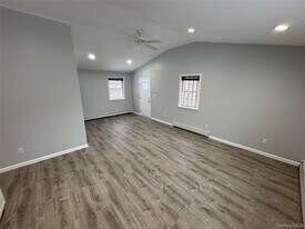 10 Matsunaye Dr in Medford, NY - Building Photo