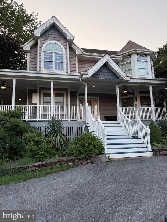 14712 Old Columbia Pike in Burtonsville, MD - Building Photo - Building Photo