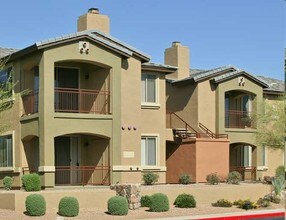 Pinnacle in Scottsdale, AZ - Building Photo - Building Photo