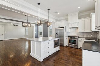 1210 Nadine St in Houston, TX - Building Photo - Building Photo