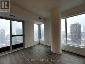 252-3252 Church St in Toronto, ON - Building Photo - Building Photo