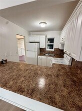 2400 NW 16th St Rd in Miami, FL - Building Photo - Building Photo