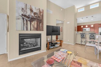 3598 Quiet Side St in Palm Springs, CA - Building Photo - Building Photo
