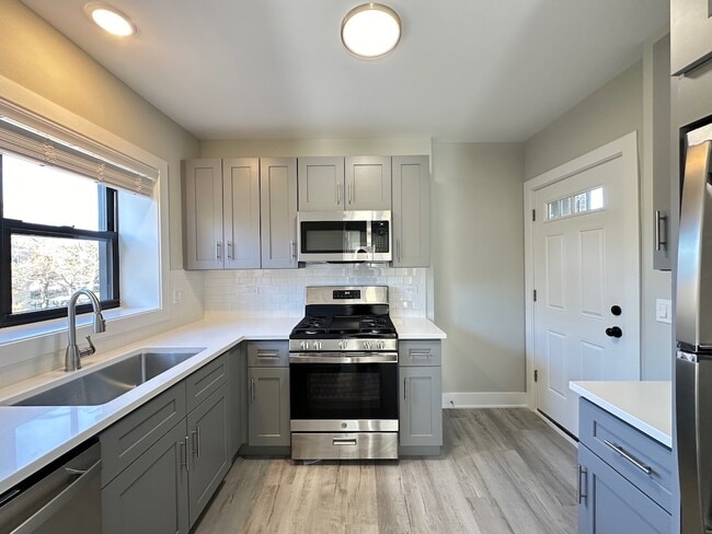 1144 Oak Ave in Evanston, IL - Building Photo - Building Photo