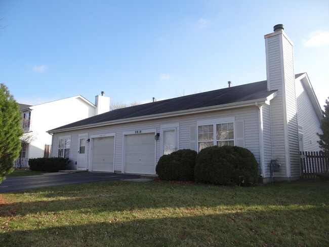 property at 2818 Alameda Ct