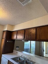 1913 Prairie Knoll Ct in Austin, TX - Building Photo - Building Photo