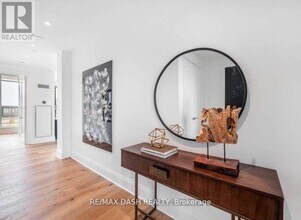 151 Avenue Rd in Toronto, ON - Building Photo - Building Photo