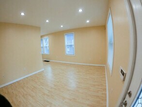 330 Demain Ave, Unit 330 in Morgantown, WV - Building Photo - Building Photo