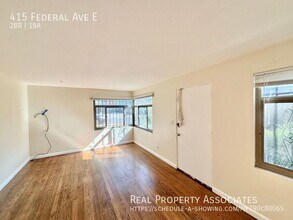 415 Federal Ave E in Seattle, WA - Building Photo - Building Photo