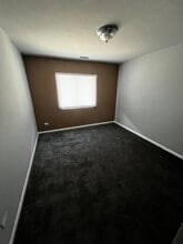 6955 S Normal Blvd, Unit 3 in Chicago, IL - Building Photo - Building Photo