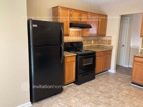 3587 Dyer Parke Ln SW in Marietta, GA - Foto de edificio - Building Photo