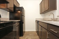 2BR, 2BA - 917 SF - SunPointe Apartments in Phoenix, Arizona