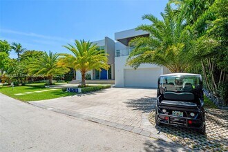 420 Island Dr in Key Biscayne, FL - Building Photo - Building Photo